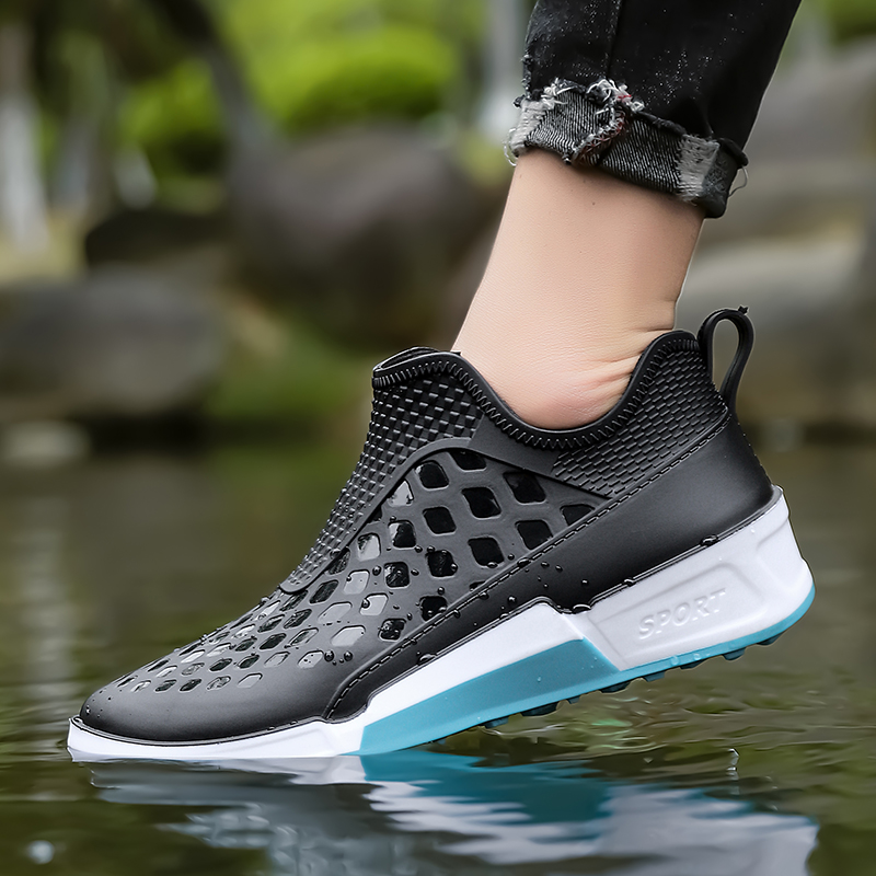 Scarpe da pioggia invernali, a - Fishing Equipment Basic recensione e prezzo