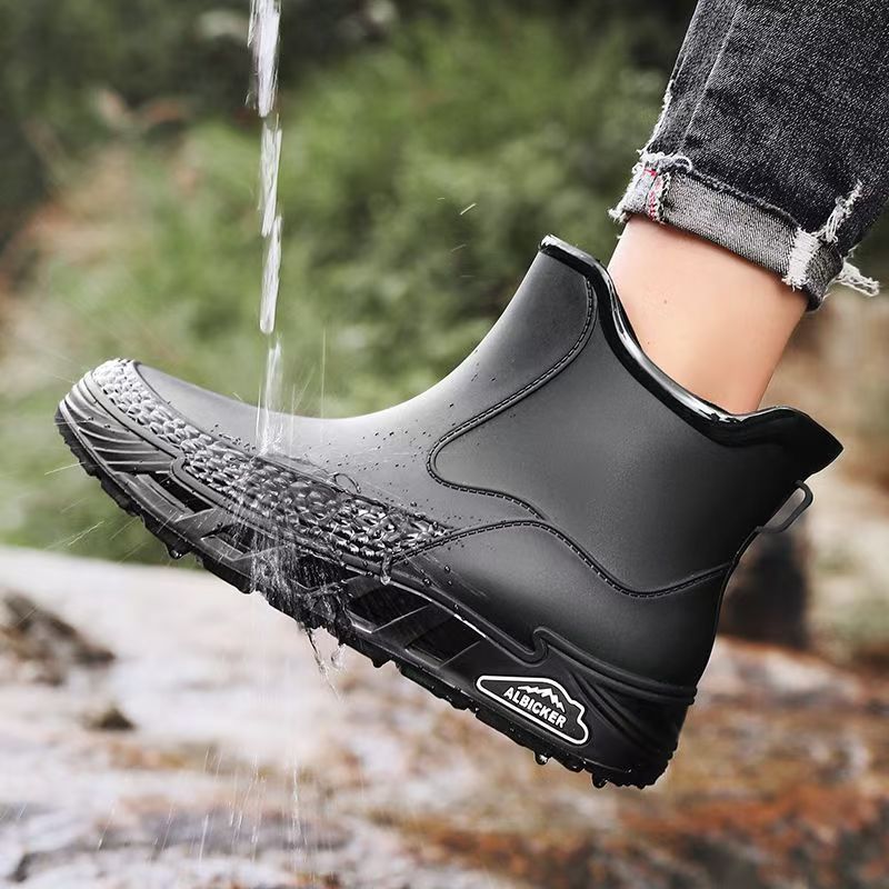Scarpe da pioggia invernali pe - Fishing Equipment Basic recensione e prezzo